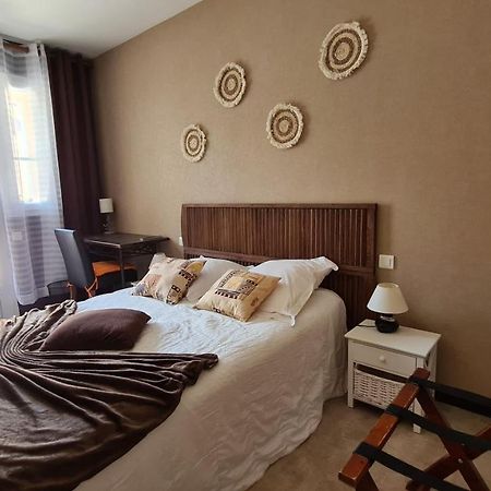 Alysa Hotel Parthenay Luaran gambar