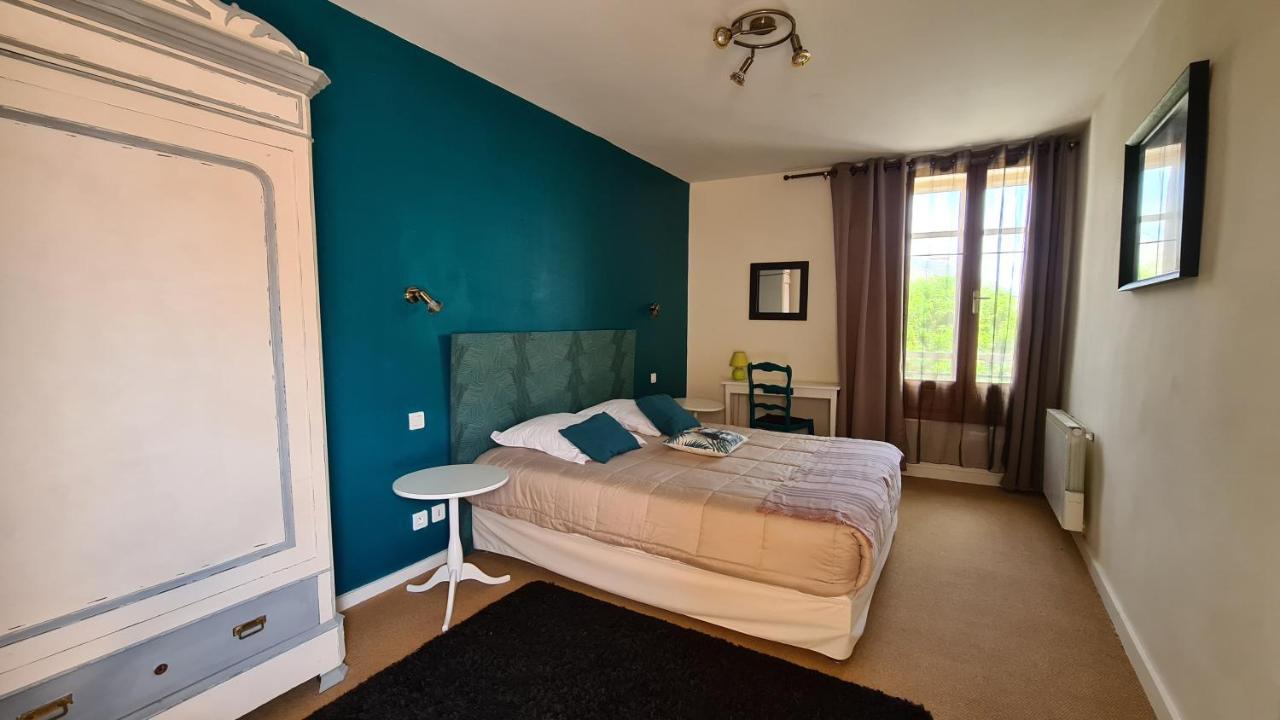 Alysa Hotel Parthenay Luaran gambar