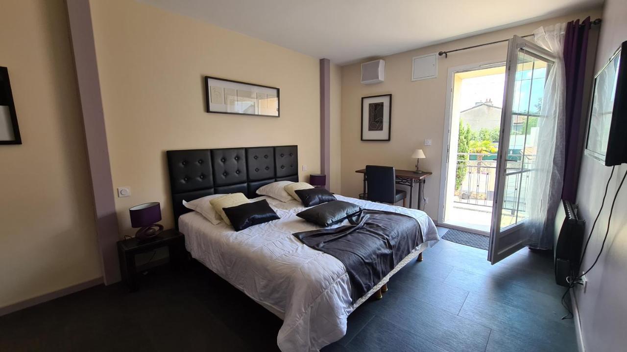 Alysa Hotel Parthenay Luaran gambar